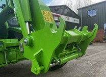 Non-merlo carriages Non-merlo carriages